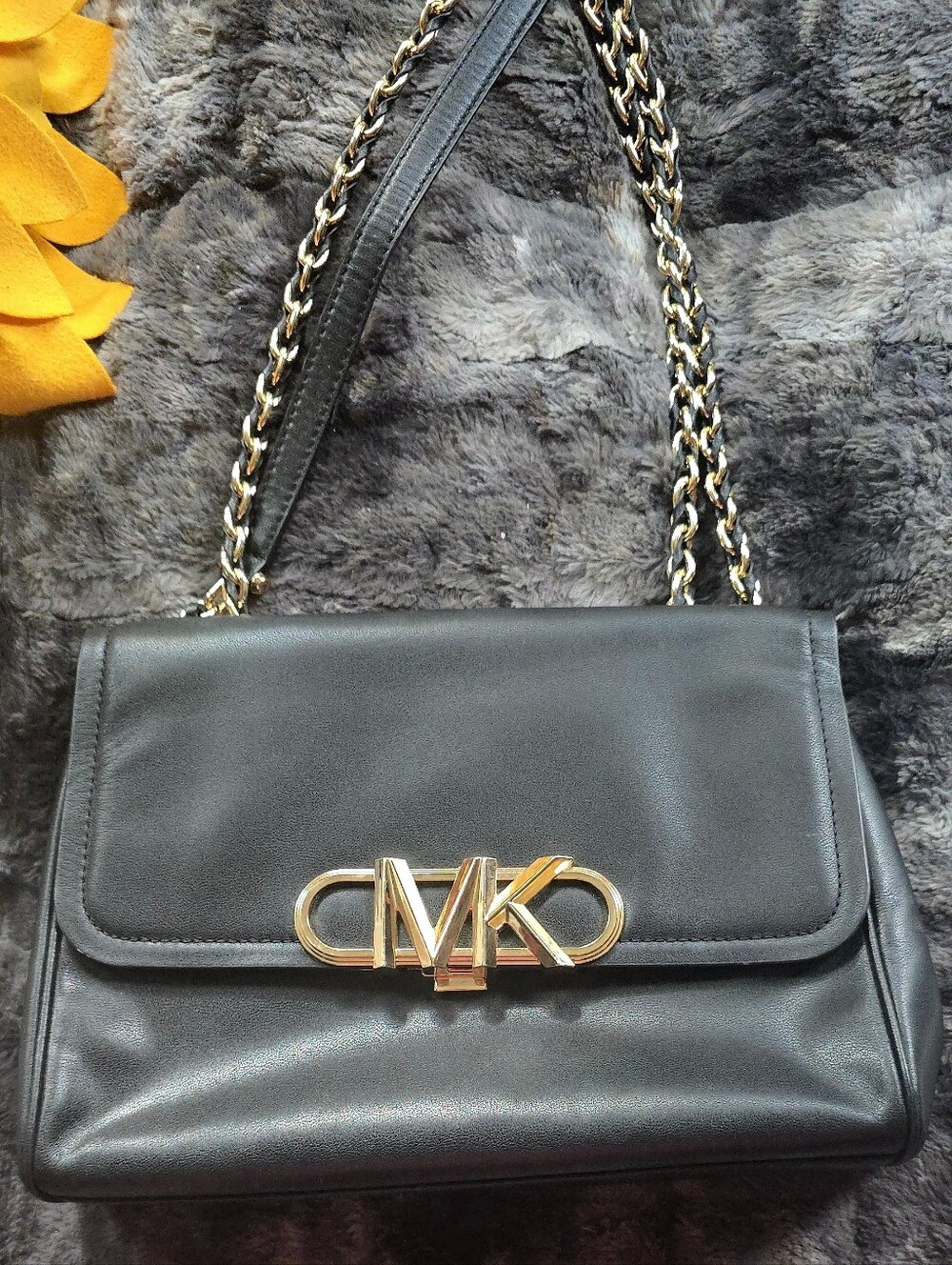 Michael Kors Parker Leather Shoulder Bag * Like New